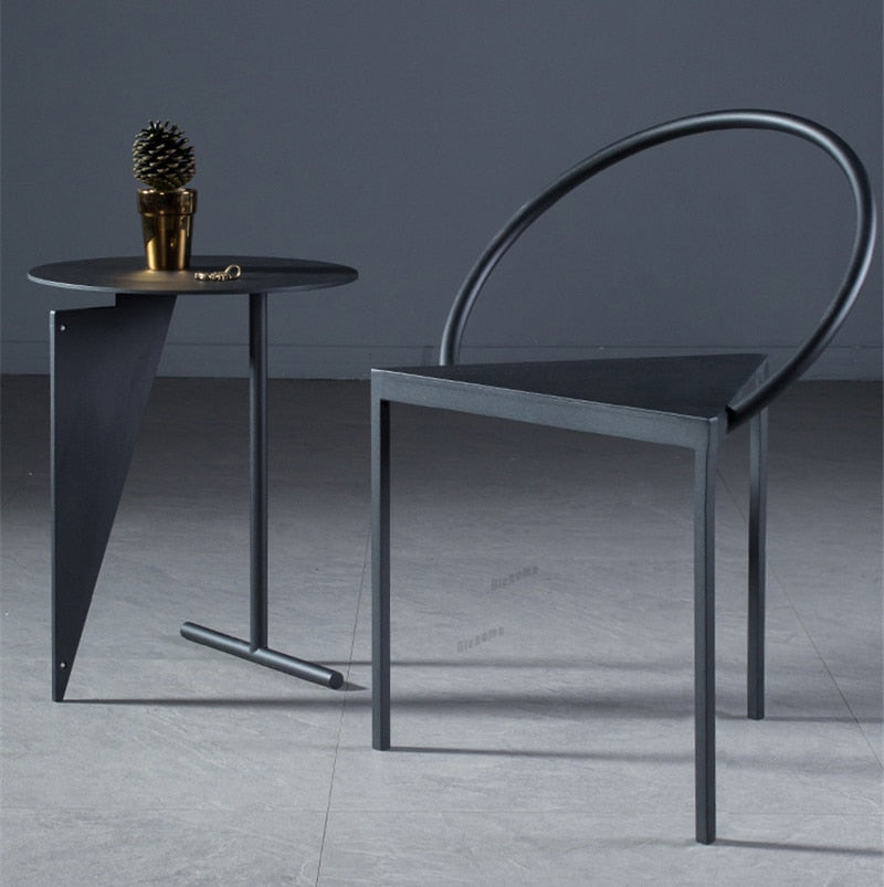 Gugle metal chair